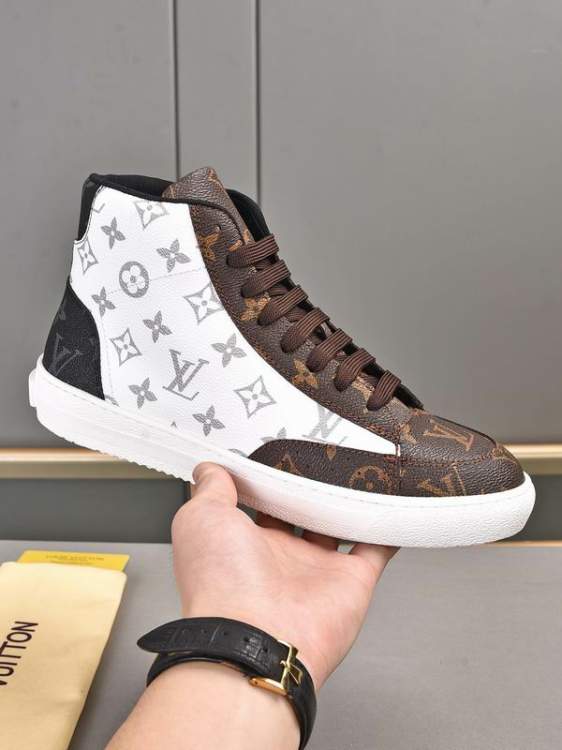 Picture of Louis Vuitton Shoes _SKULVsz38-44hnq120213398